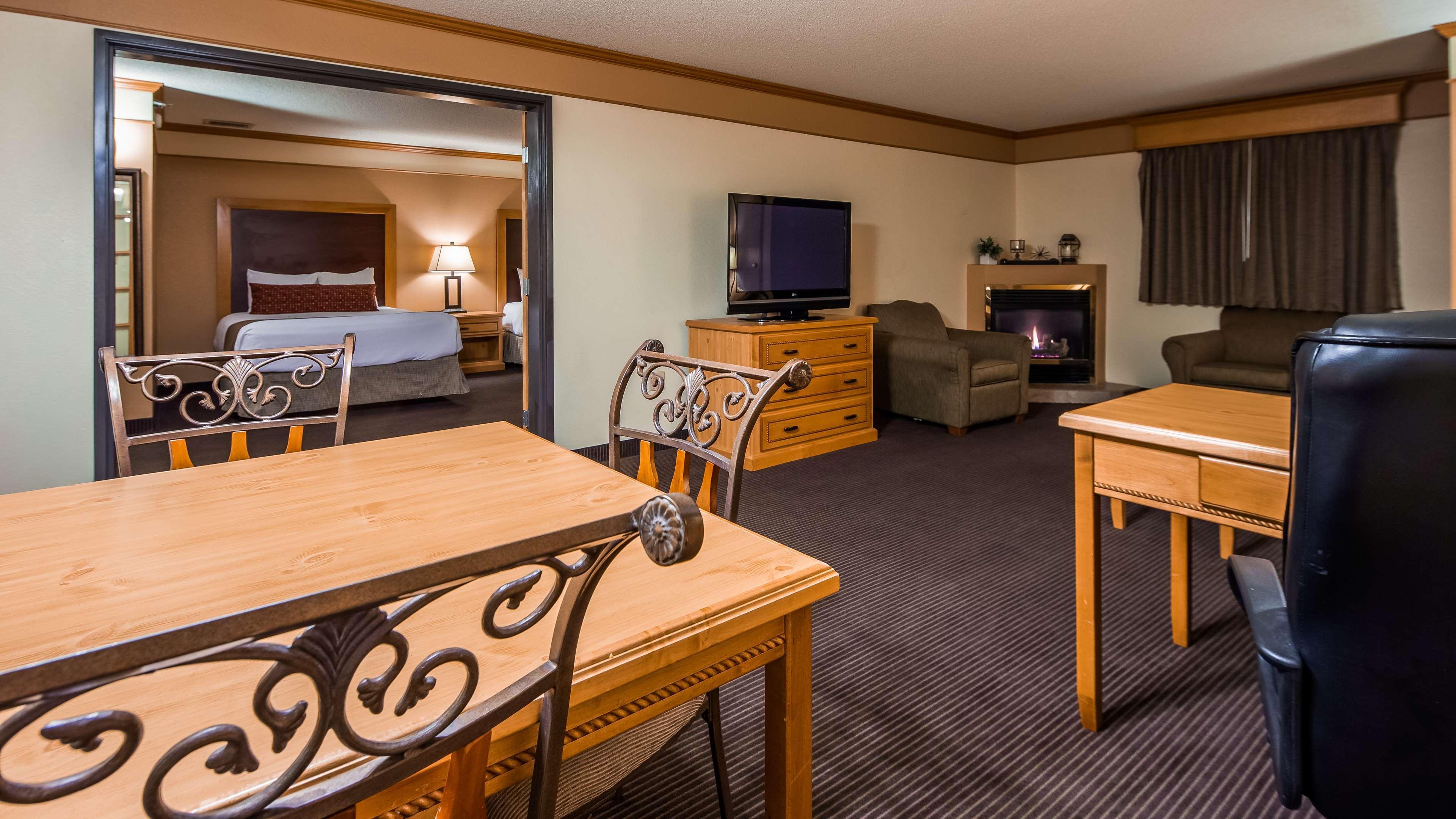 Best Western Plus Sidney Lodge Exterior foto