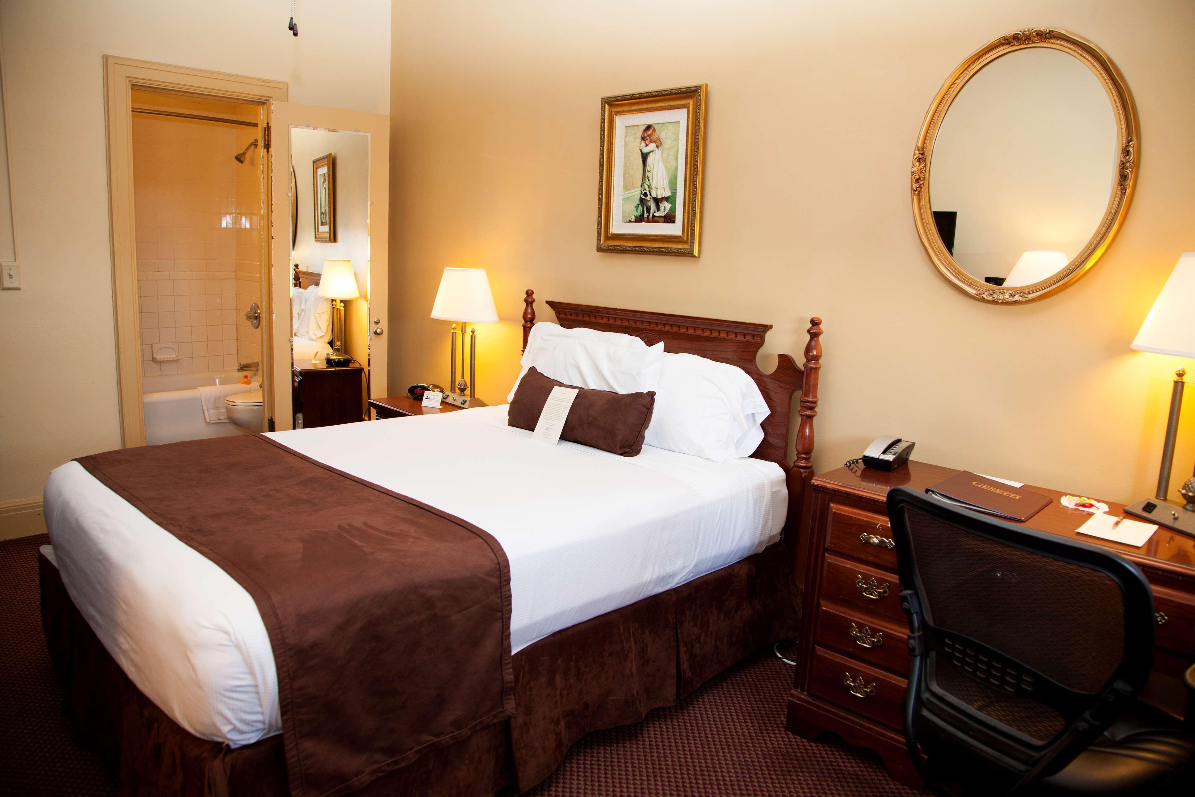 Best Western Plus Sidney Lodge Exterior foto