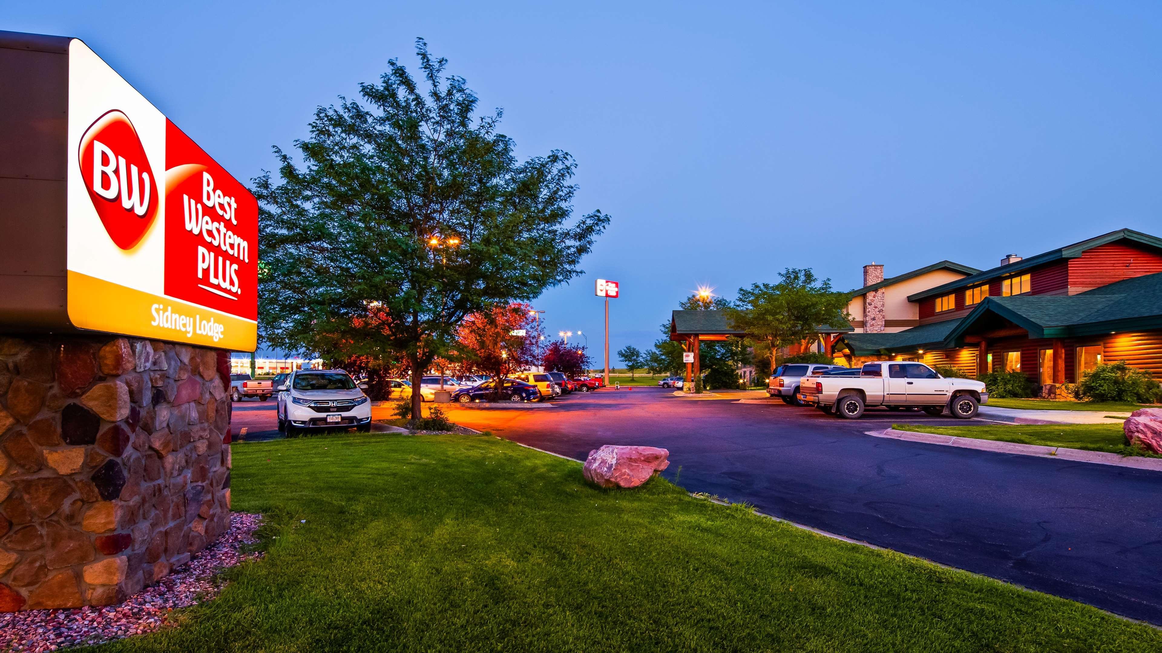 Best Western Plus Sidney Lodge Exterior foto