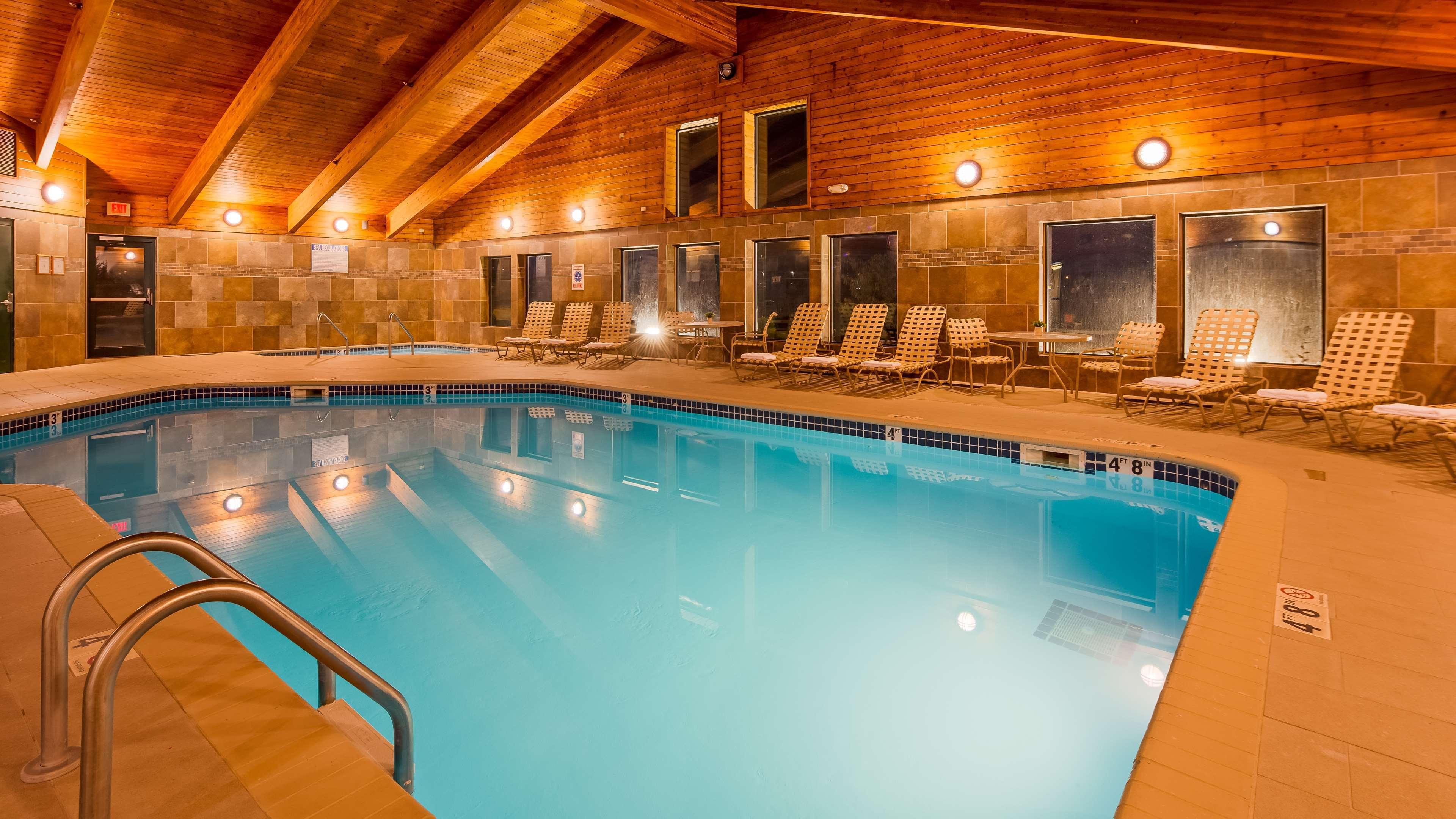 Best Western Plus Sidney Lodge Exterior foto